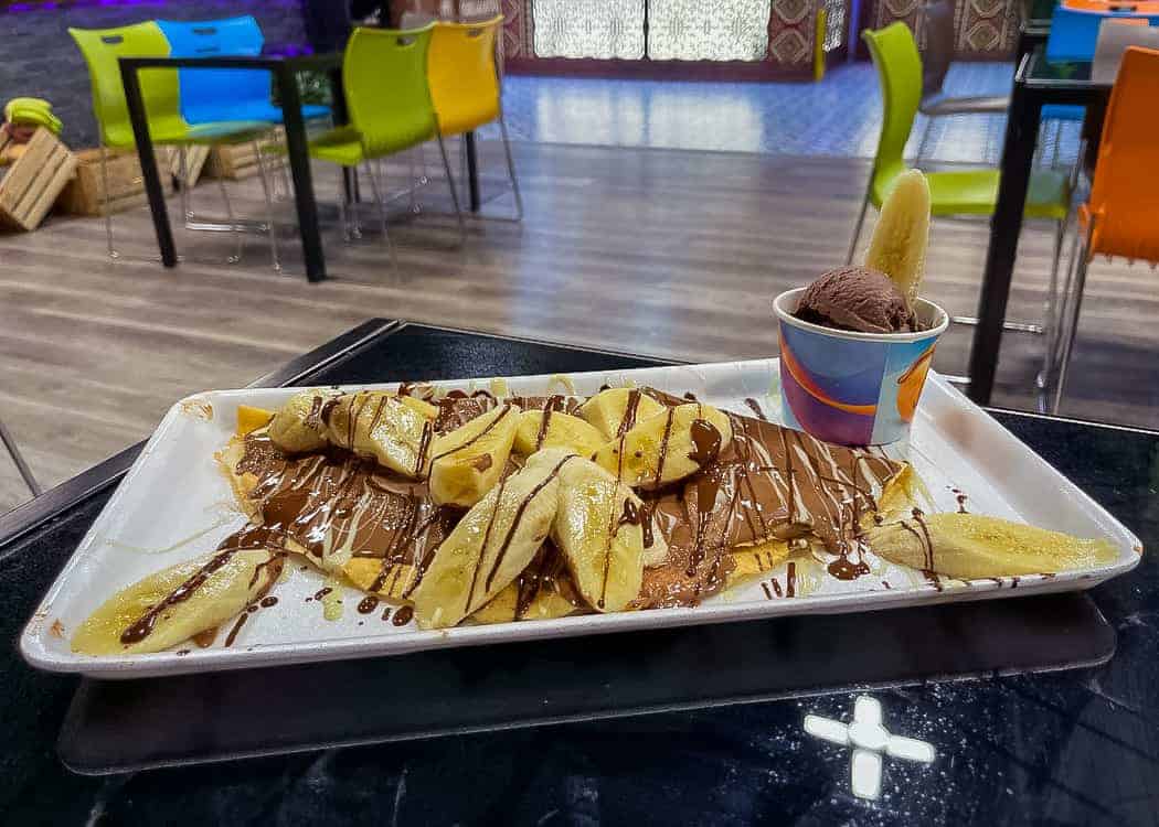 Mississauga-Ice-Cream-Pinochi-crepes